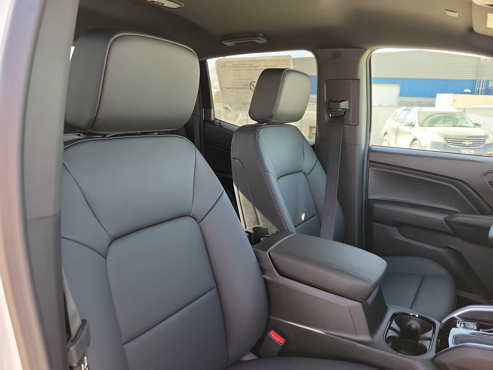 Thumbnail: 2026 Chevrolet Colorado - 22