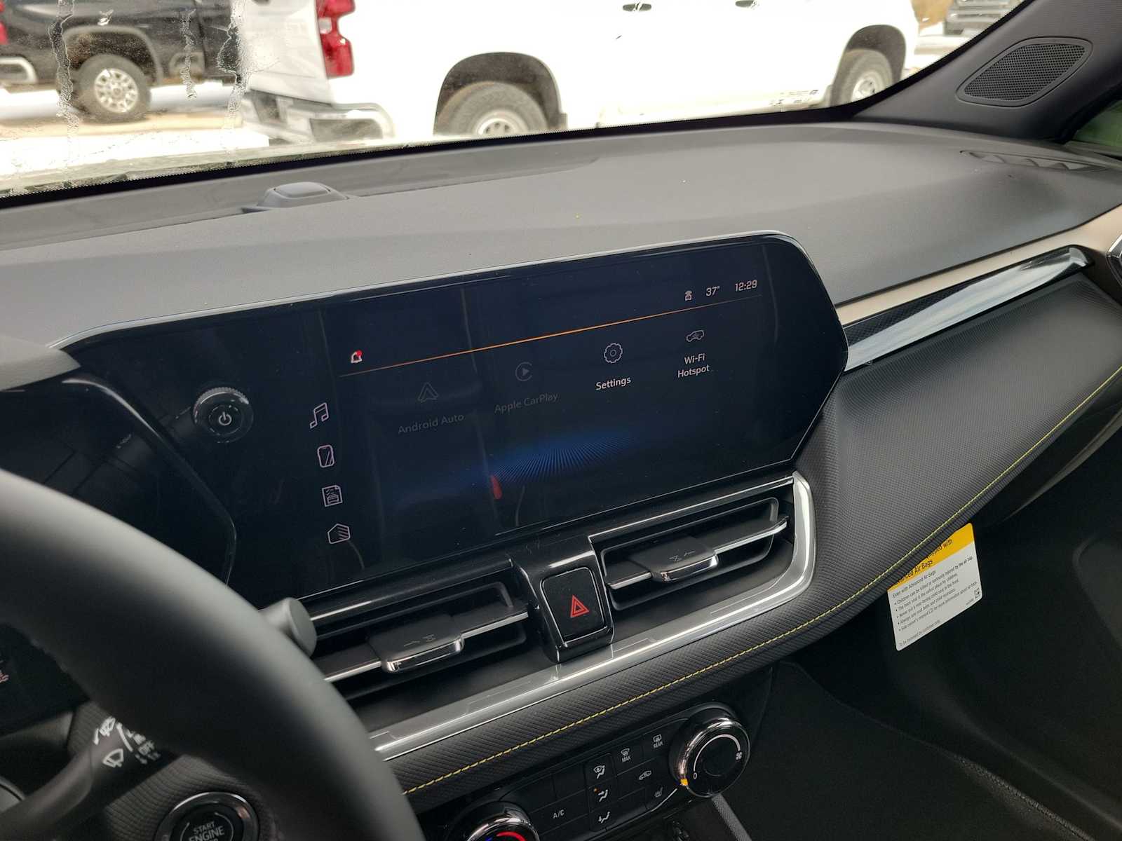 Thumbnail: 2026 Chevrolet TrailBlazer - 16