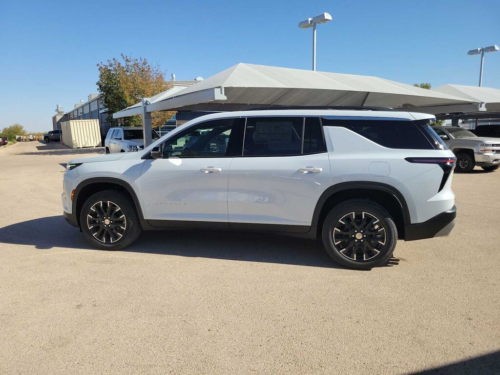 New 2026 Chevrolet Traverse LT SUV