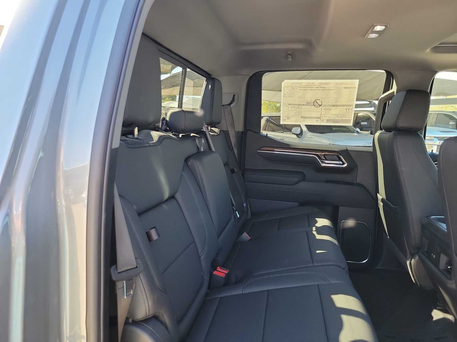 Thumbnail: 2026 Chevrolet Silverado 1500 - 13