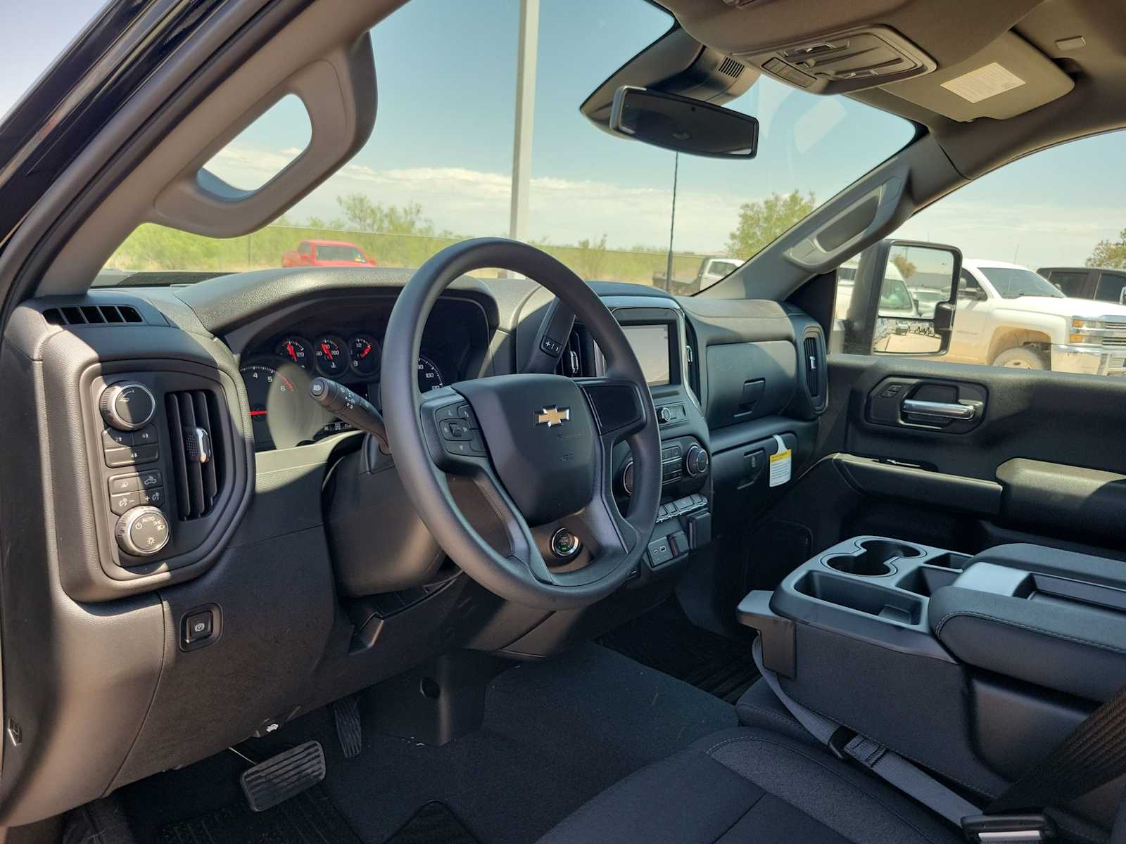 Thumbnail: 2026 Chevrolet Silverado 2500 - 10