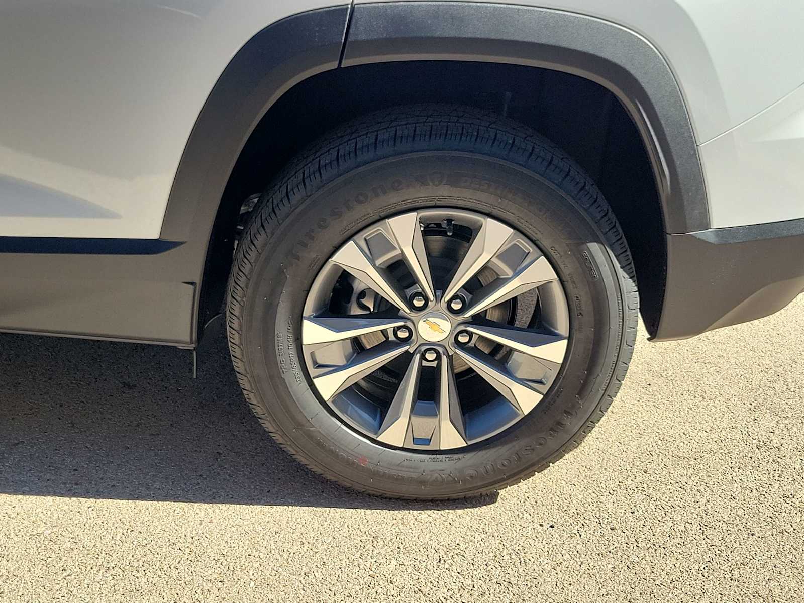 Thumbnail: 2026 Chevrolet Equinox - 8