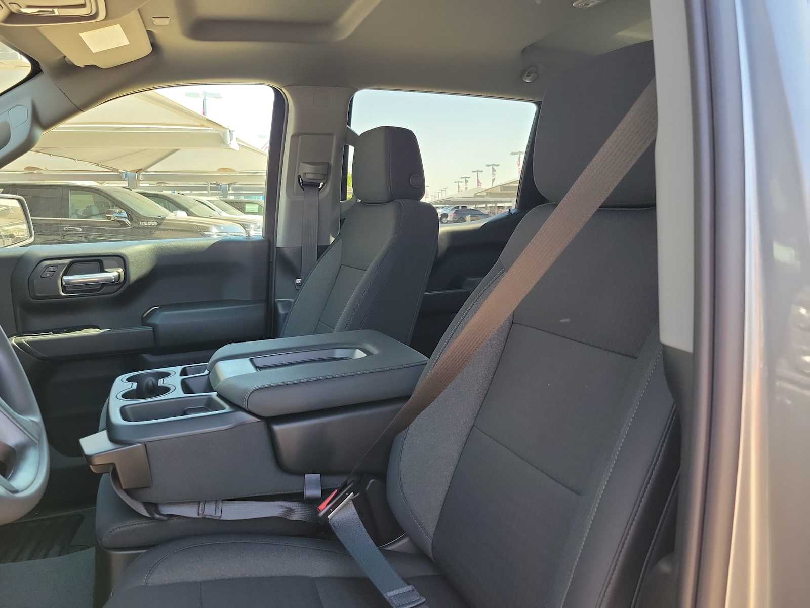 Thumbnail: 2026 Chevrolet Silverado 1500 - 19