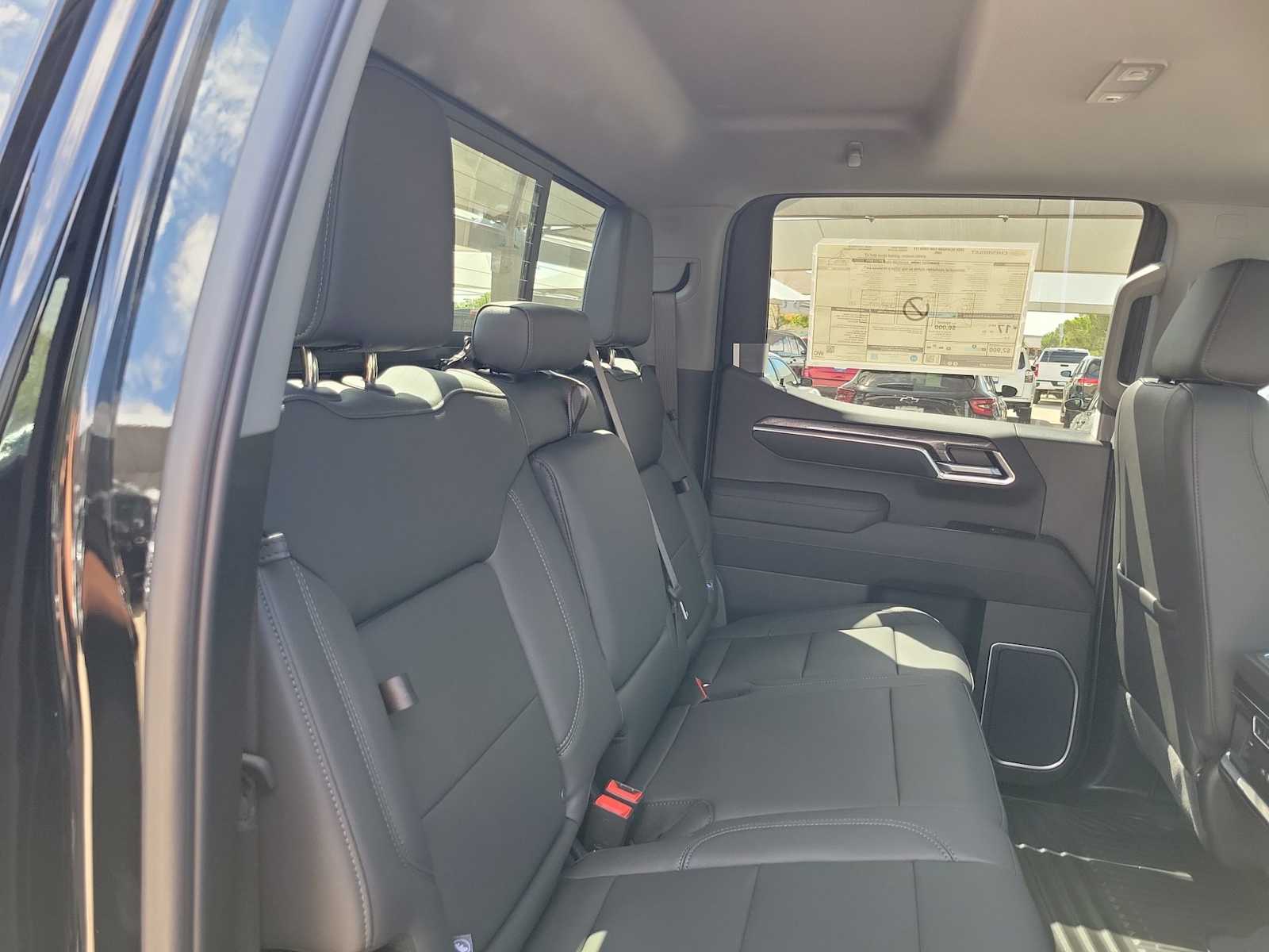 Thumbnail: 2026 Chevrolet Silverado 1500 - 13