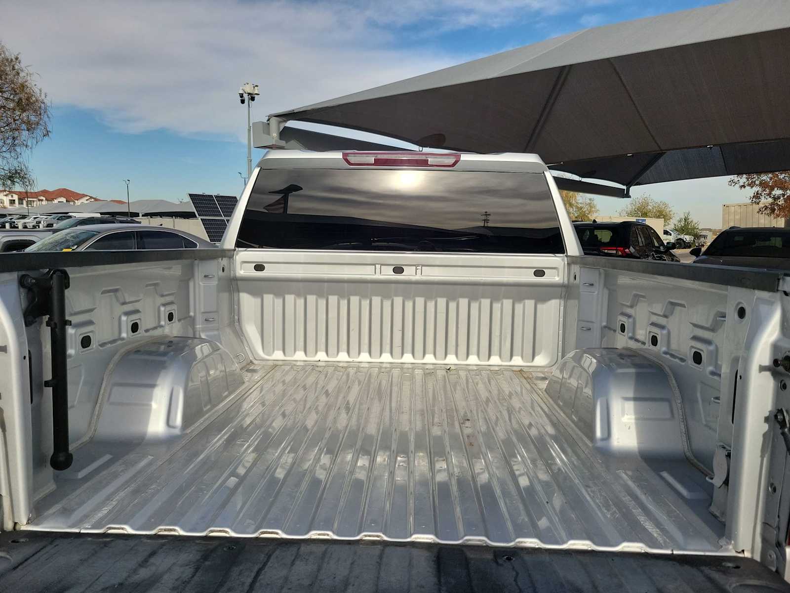 Thumbnail: 2021 Chevrolet Silverado 1500 - 19