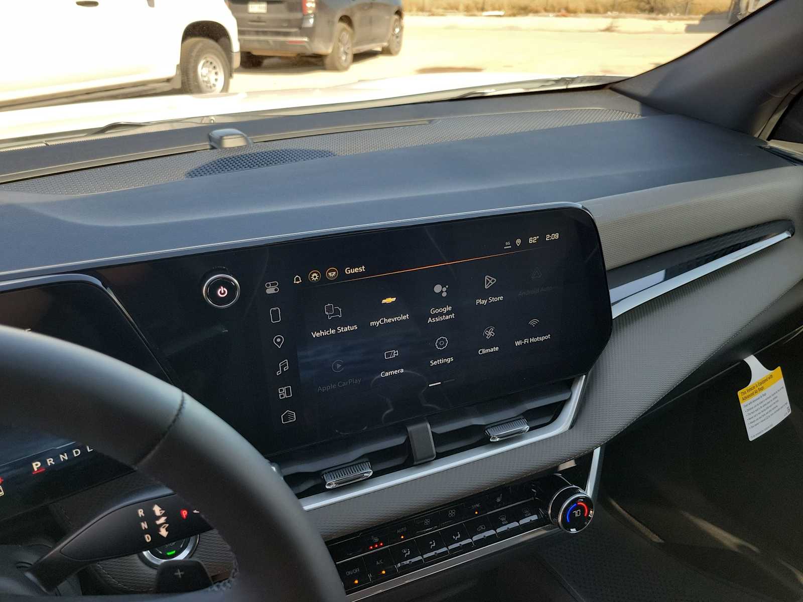 Thumbnail: 2026 Chevrolet Equinox - 24