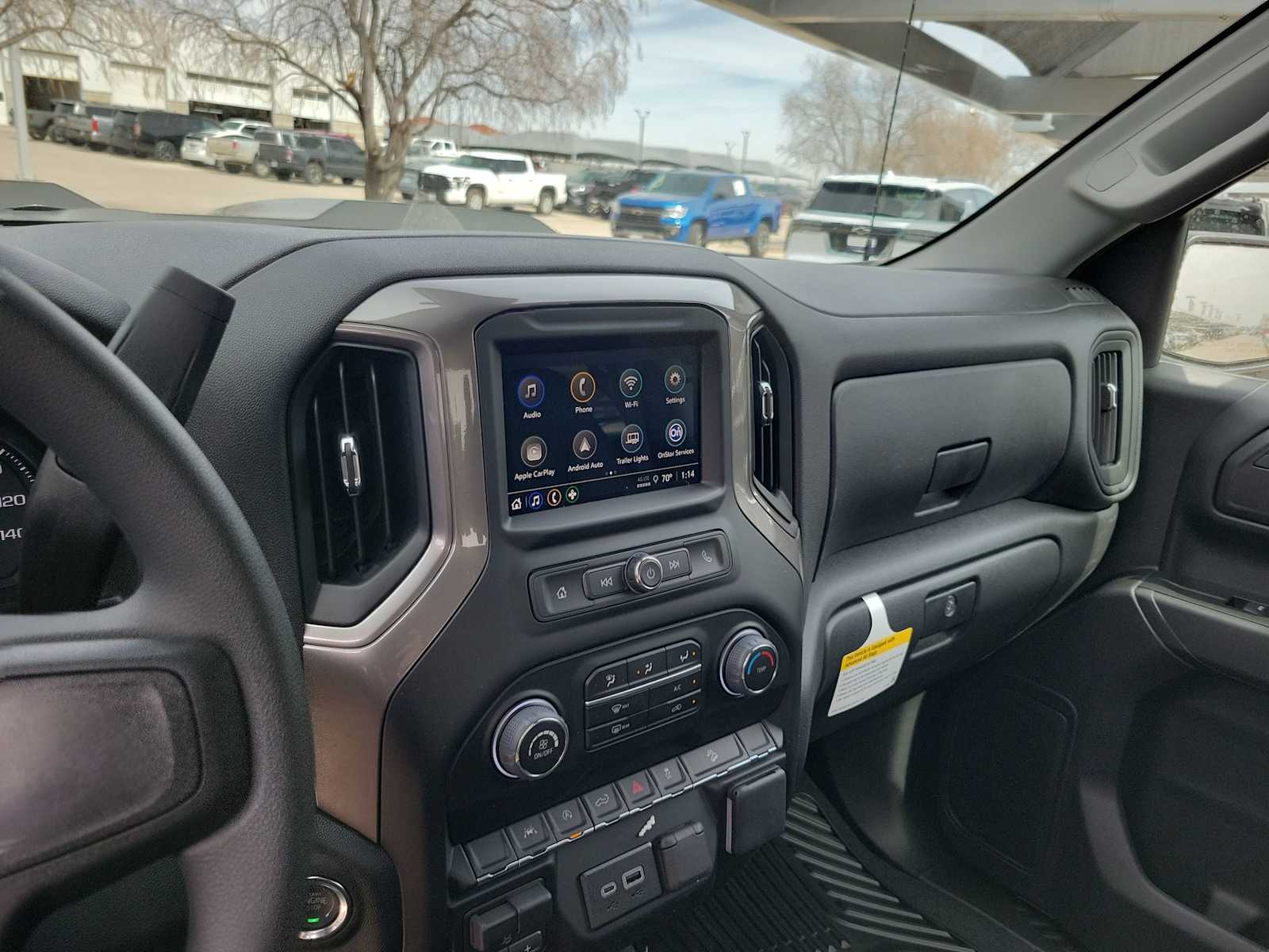 Thumbnail: 2026 Chevrolet Silverado 1500 - 16