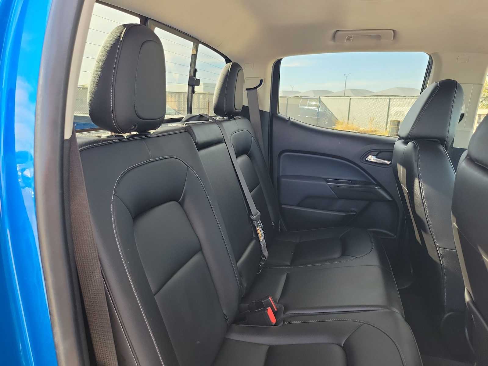 Thumbnail: 2022 Chevrolet Colorado - 13