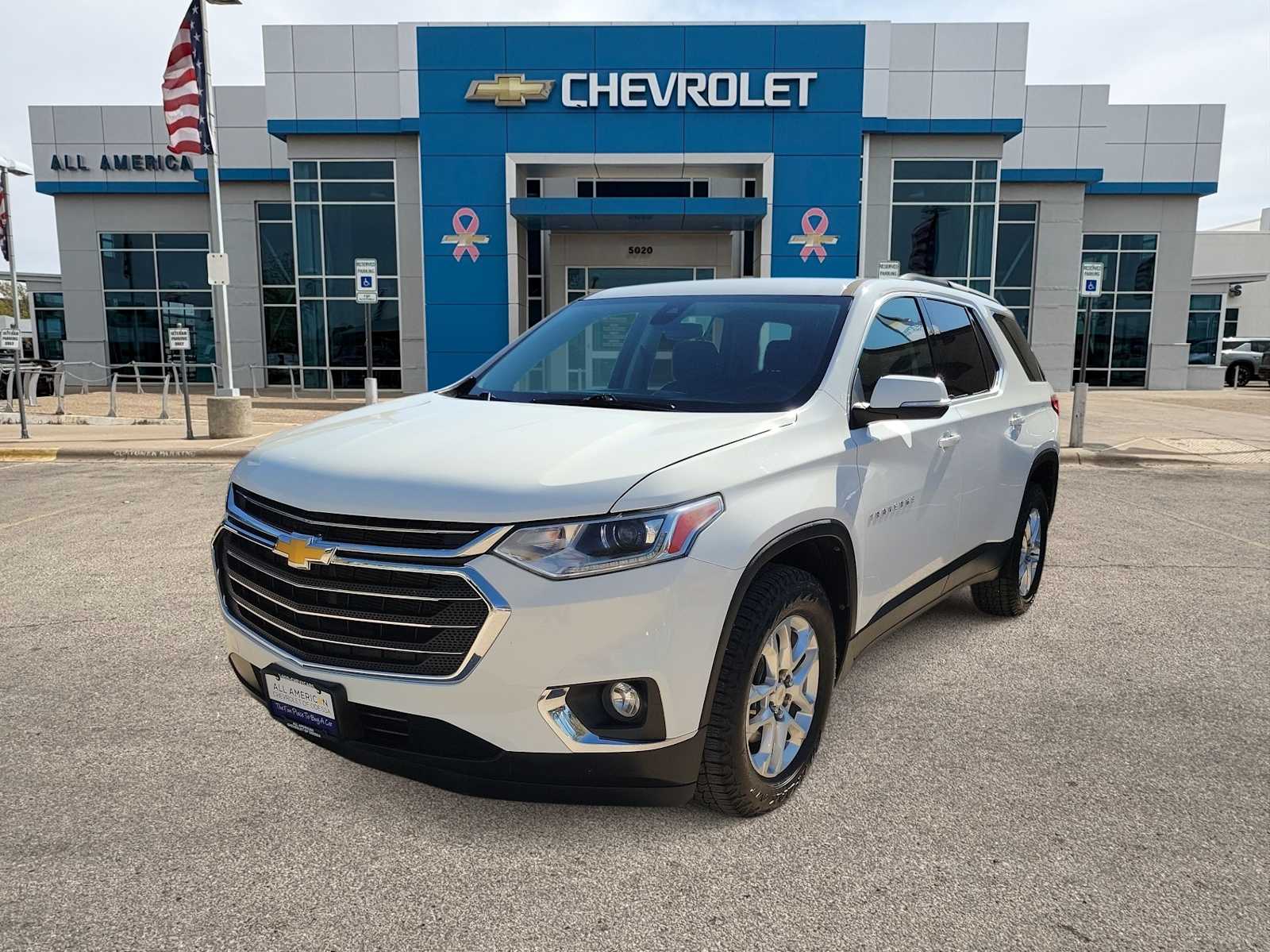 Thumbnail: 2021 Chevrolet Traverse - 1