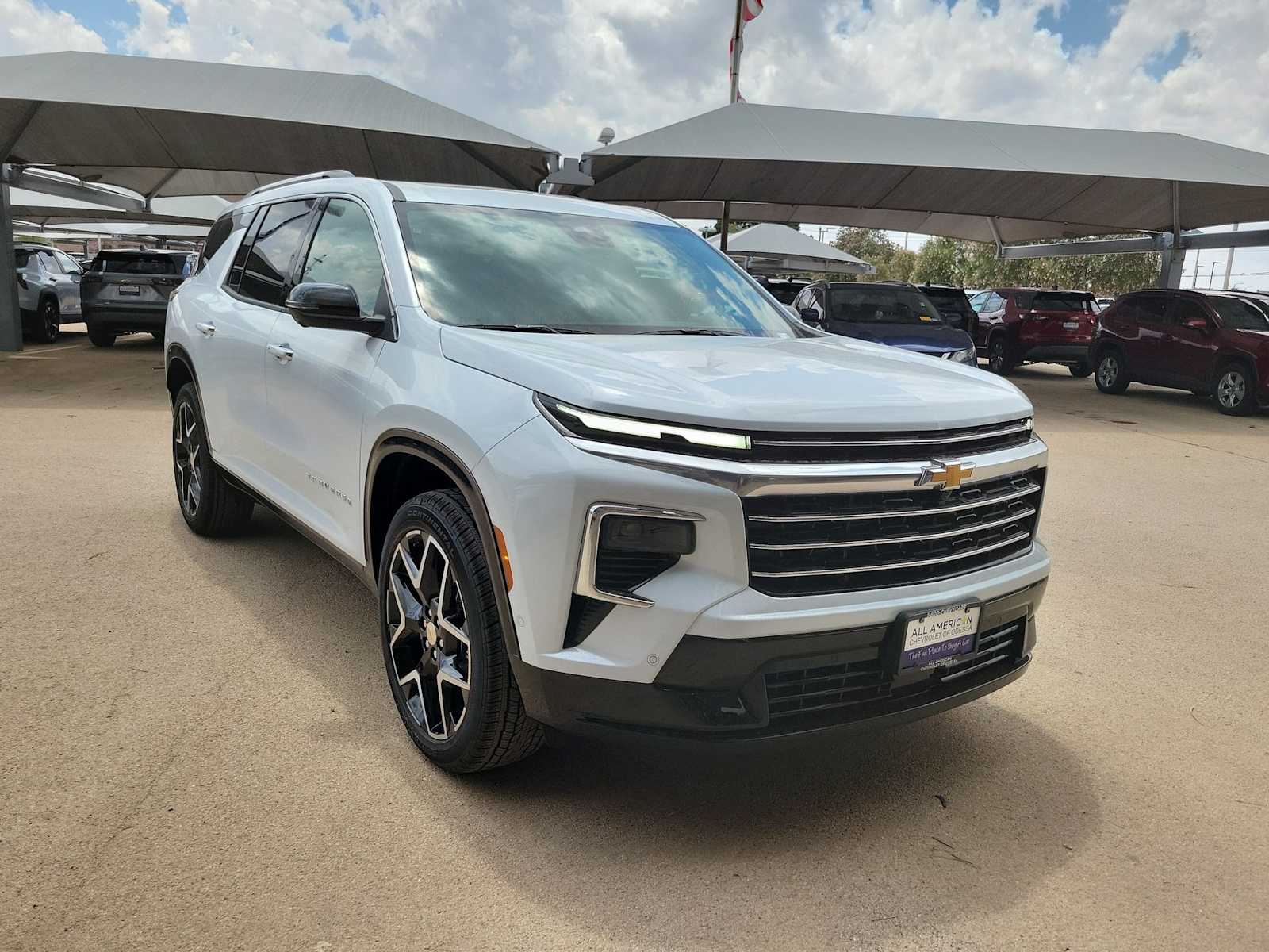 Thumbnail: 2026 Chevrolet Traverse - 2