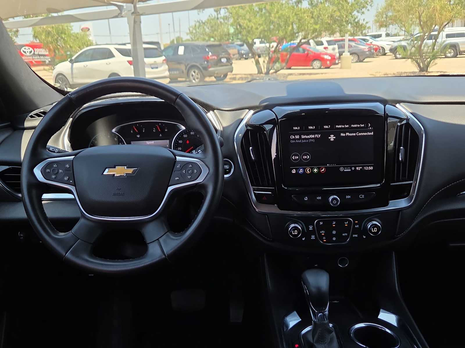 Thumbnail: 2023 Chevrolet Traverse - 14