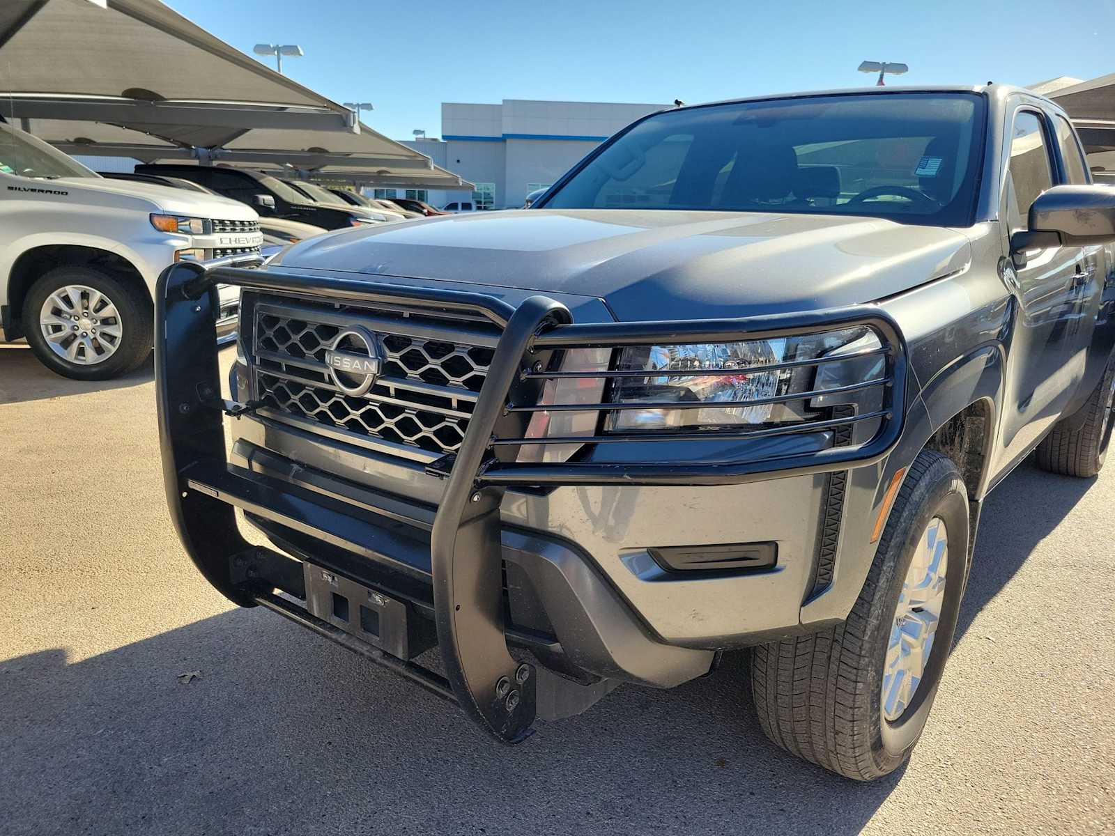 Thumbnail: 2023 Nissan Frontier - 9