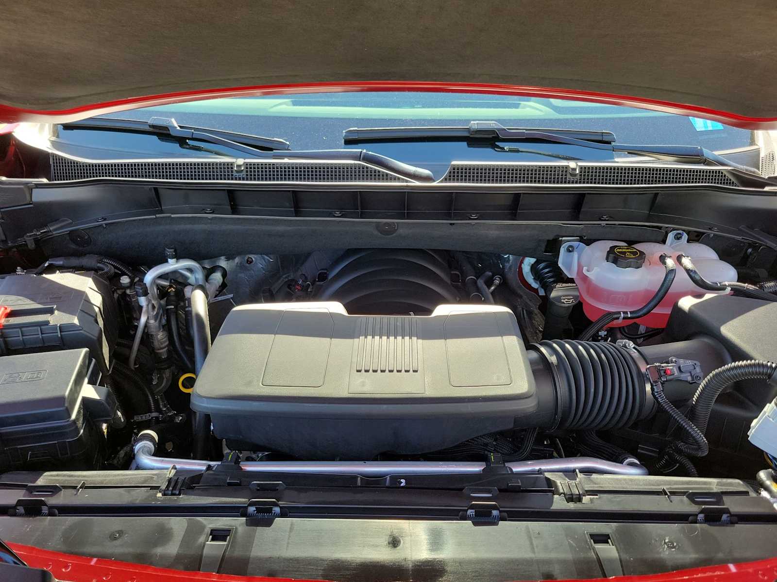 Thumbnail: 2026 Chevrolet Tahoe - 9