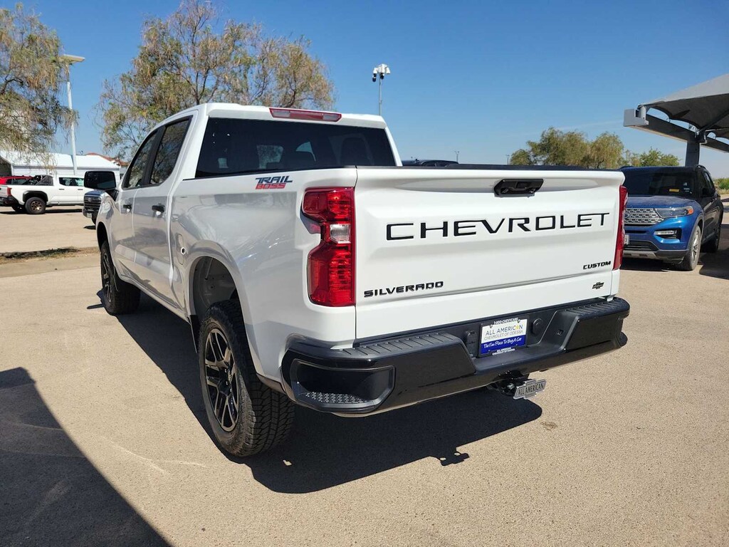 New 2026 Chevrolet Silverado 1500 Custom Trail Boss Truck Crew Cab
