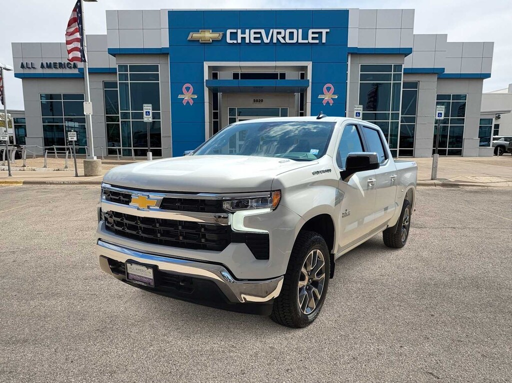 New 2026 Chevrolet Silverado 1500 LT Truck Crew Cab