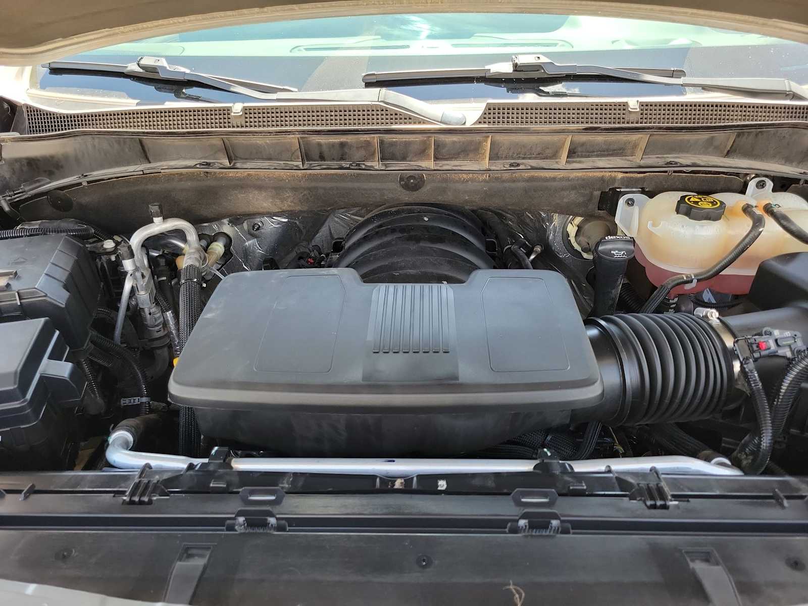 Thumbnail: 2023 Chevrolet Suburban - 5