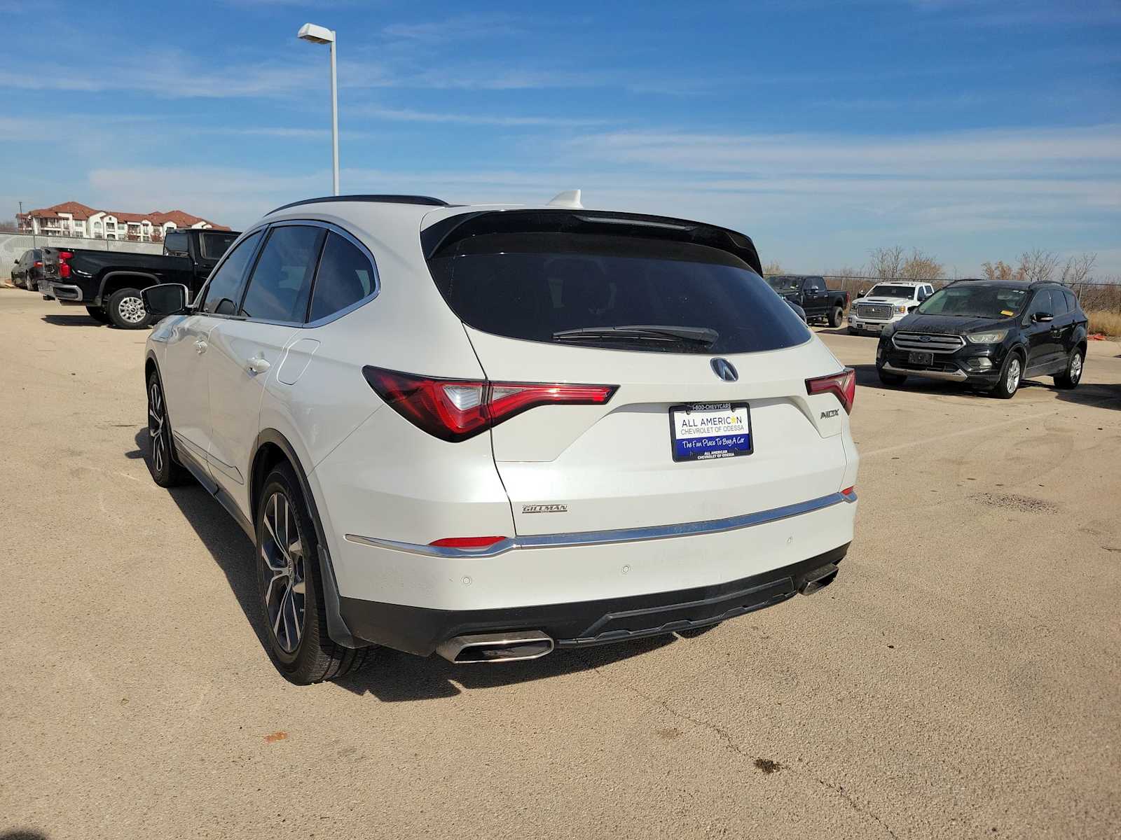 Thumbnail: 2022 Acura MDX - 4