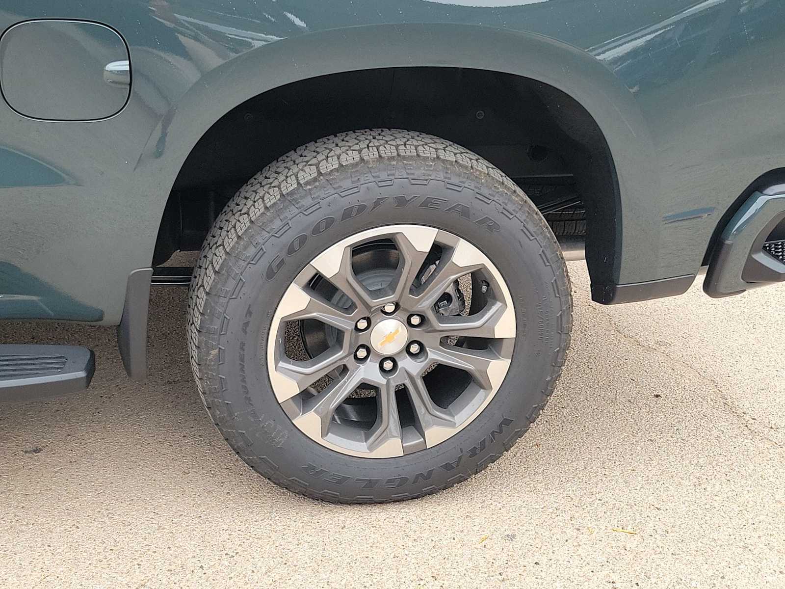 Thumbnail: 2026 Chevrolet Silverado 1500 - 8