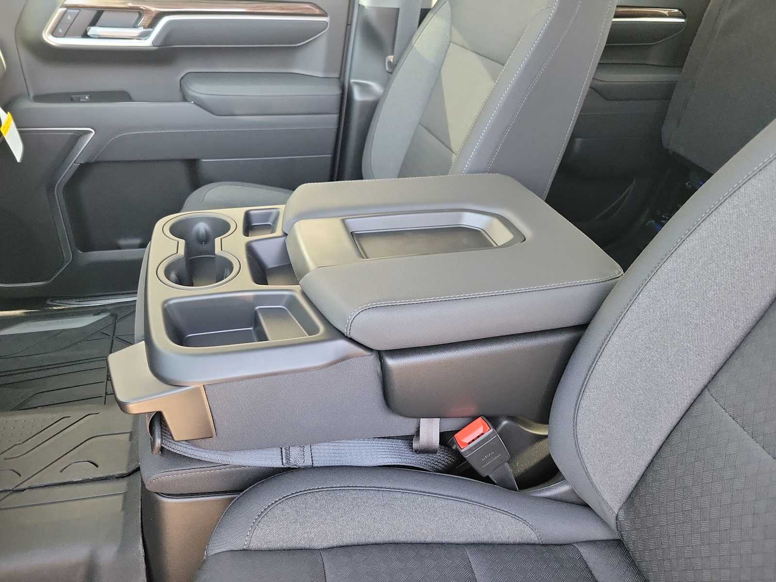 Thumbnail: 2026 Chevrolet Silverado 1500 - 16