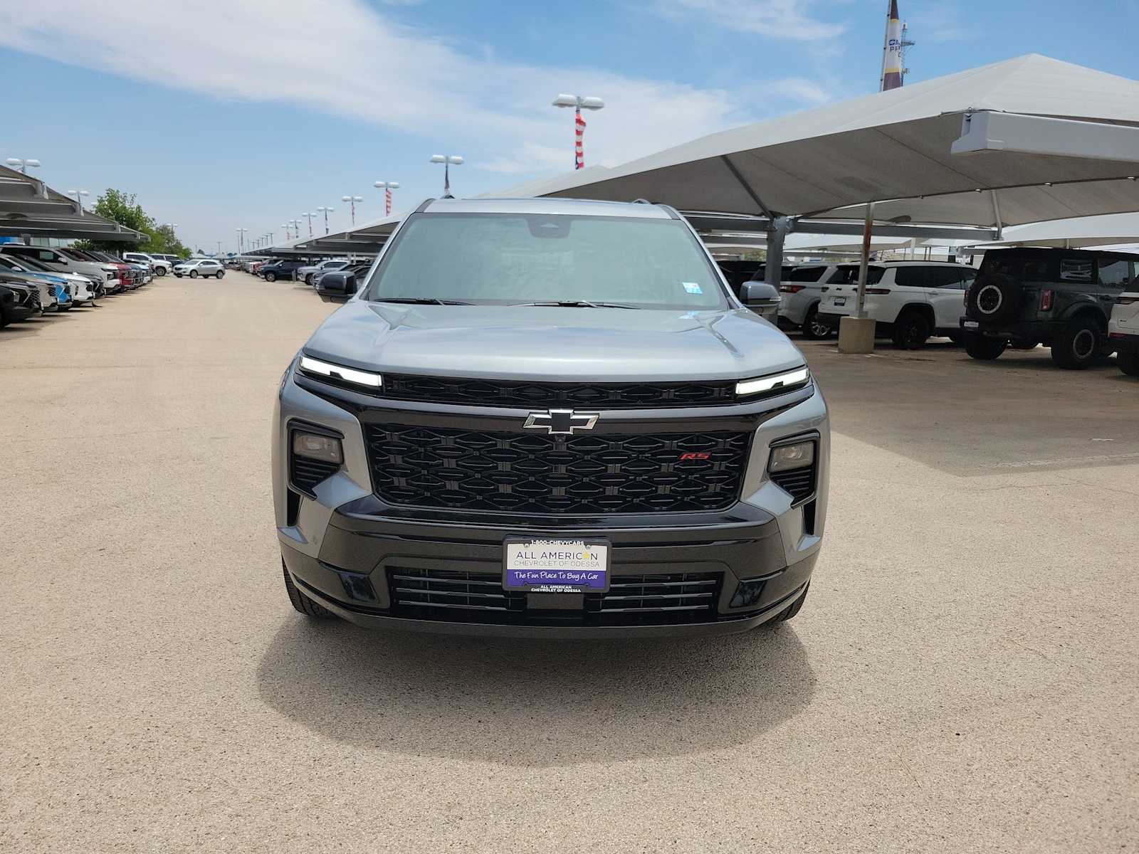 Thumbnail: 2026 Chevrolet Traverse - 3