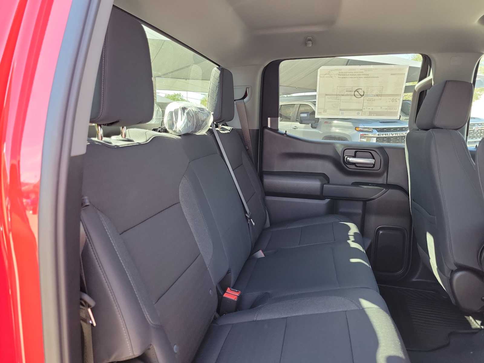 Thumbnail: 2026 Chevrolet Silverado 1500 - 13