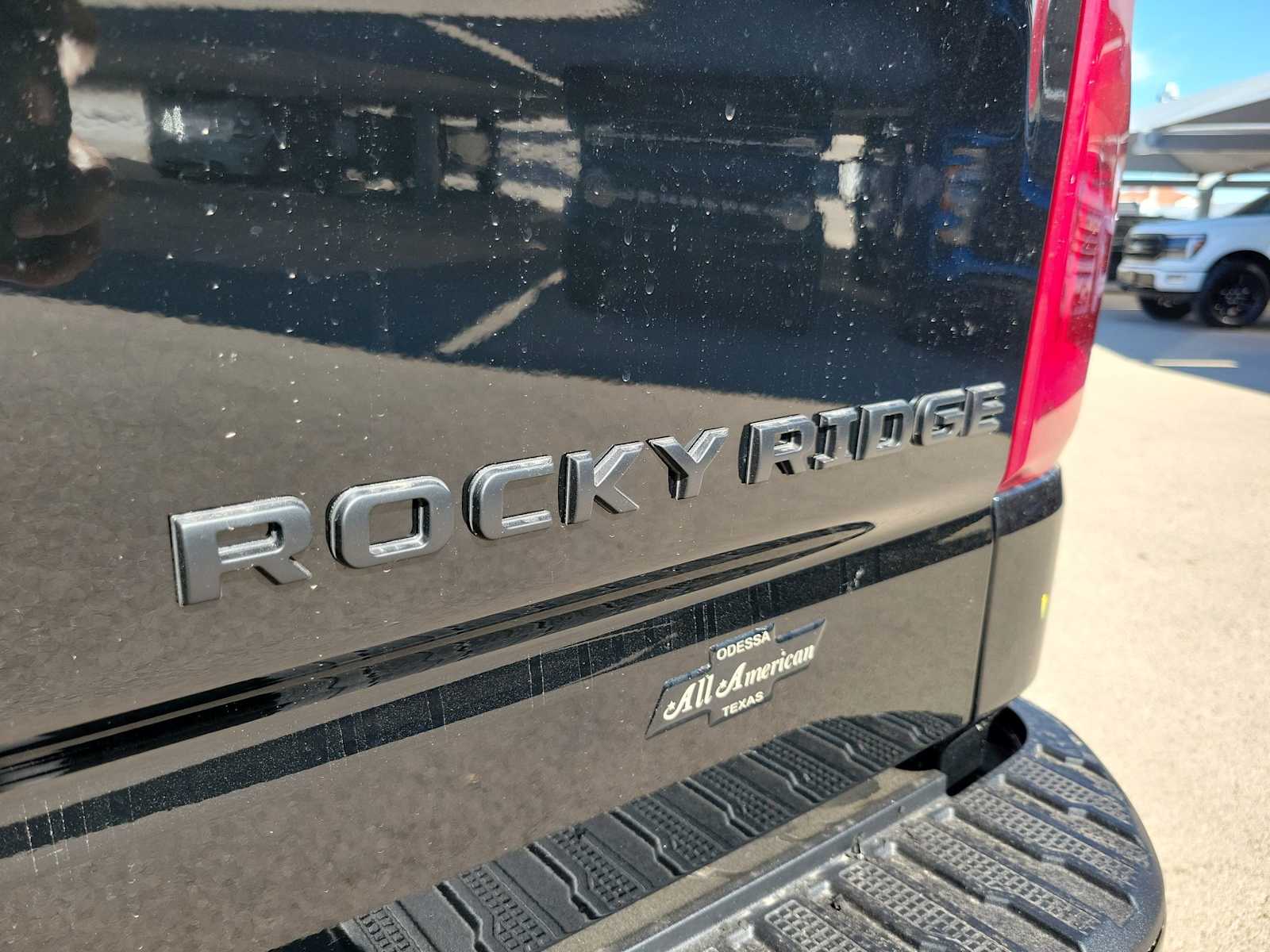 Thumbnail: 2025 Chevrolet Silverado 1500 - 7