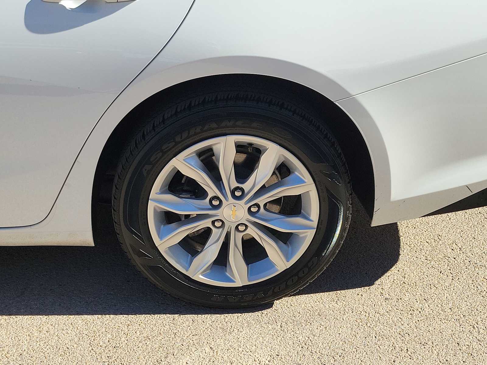 Thumbnail: 2024 Chevrolet Malibu - 8