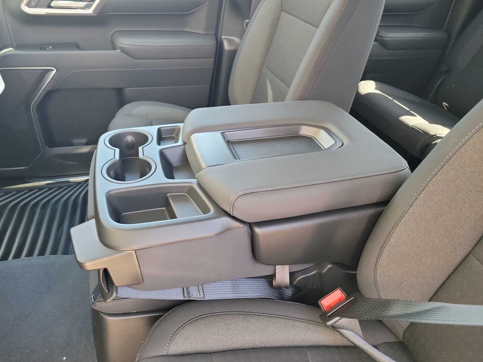 Thumbnail: 2026 Chevrolet Silverado 1500 - 16