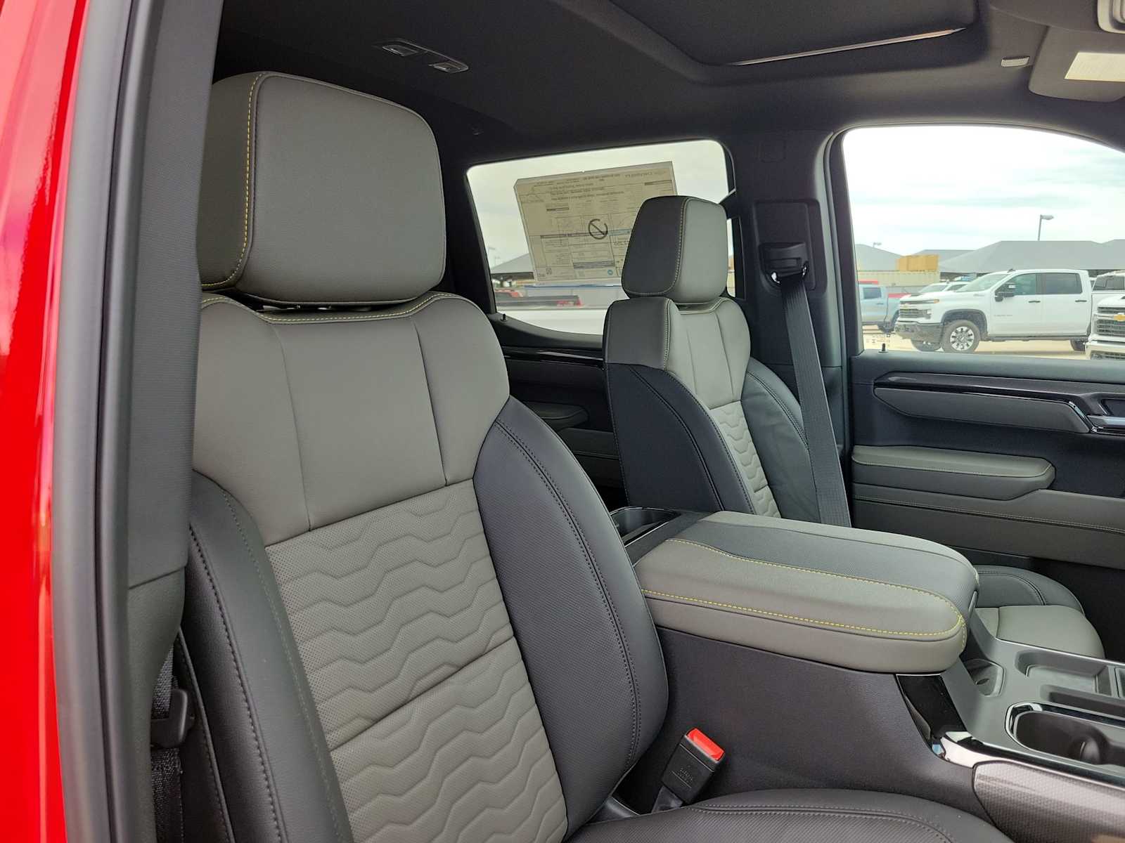 Thumbnail: 2026 Chevrolet Silverado 1500 - 18