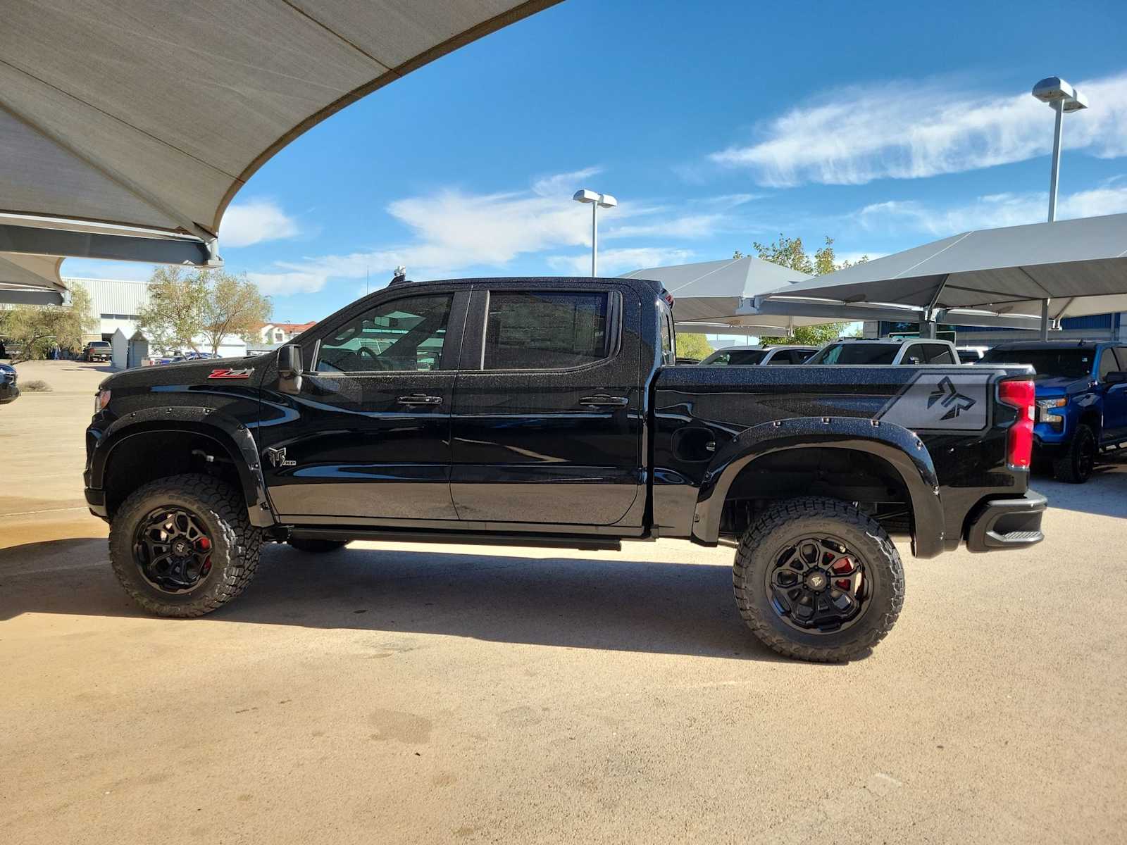 Thumbnail: 2025 Chevrolet Silverado 1500 - 3