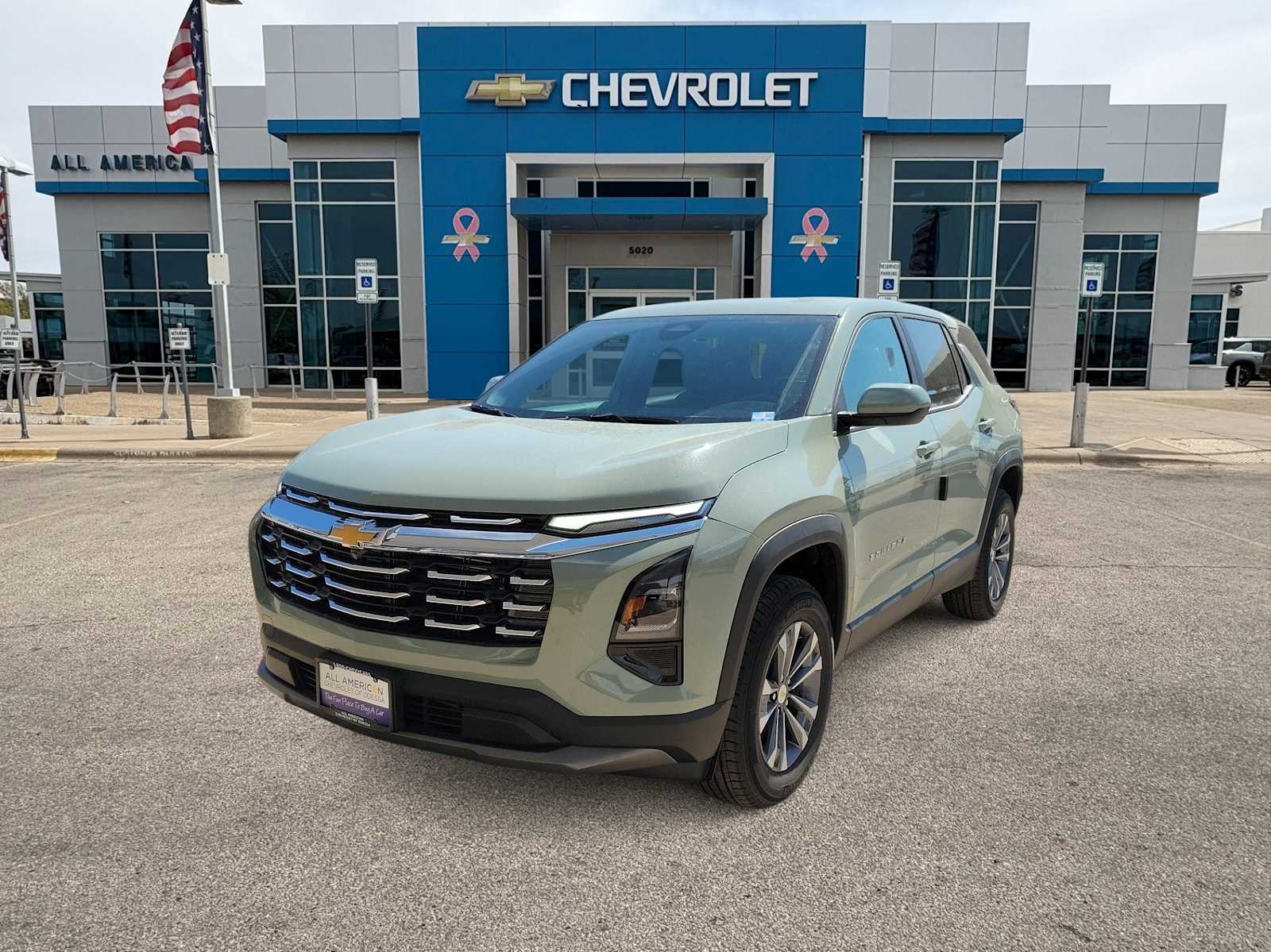 2026 Chevrolet Equinox LT Hero Image