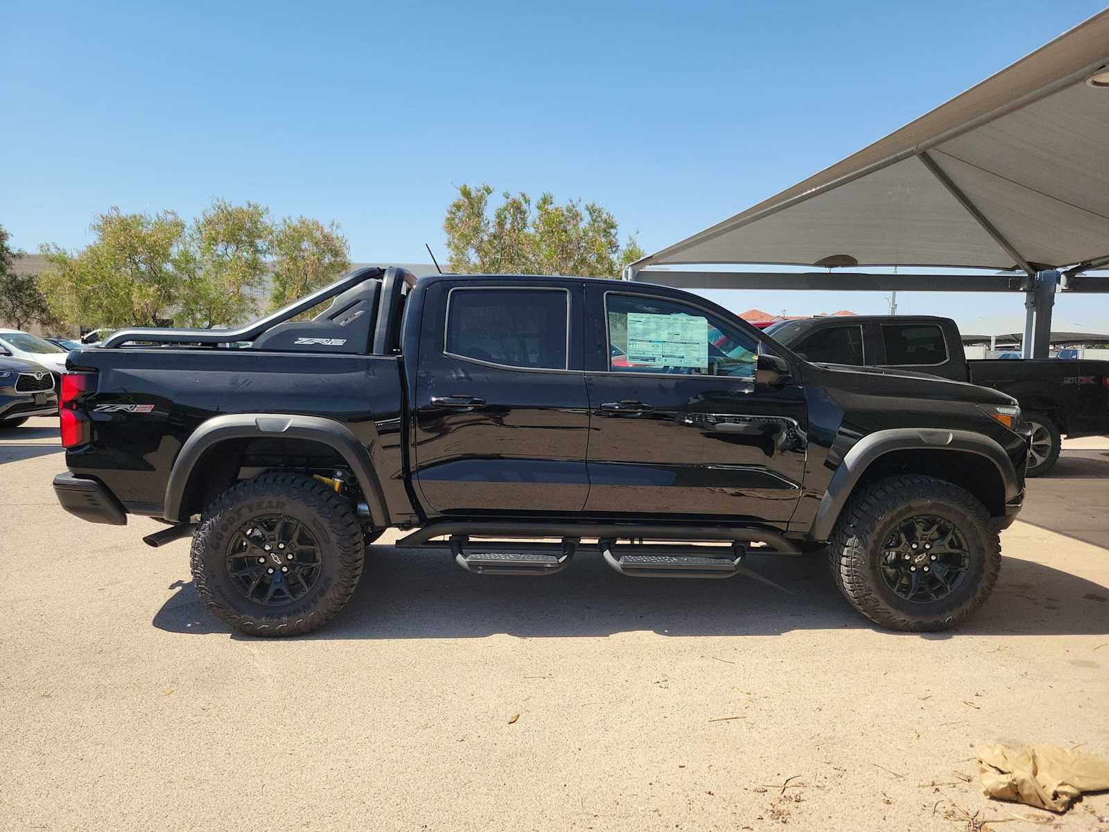 Thumbnail: 2026 Chevrolet Colorado - 9
