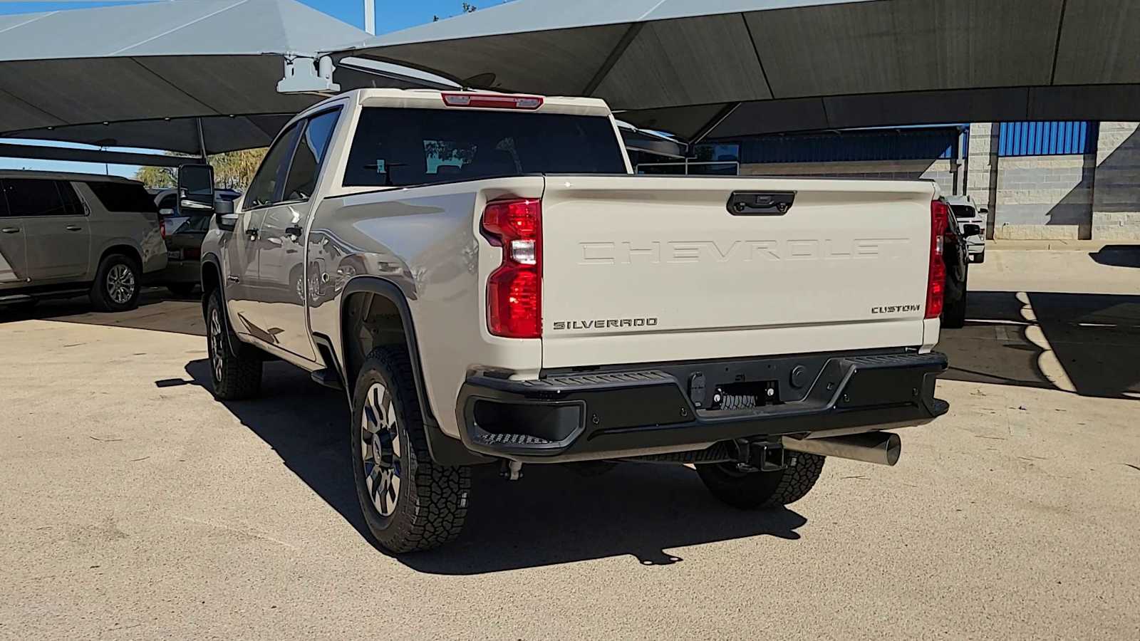 Thumbnail: 2026 Chevrolet Silverado 2500 - 8