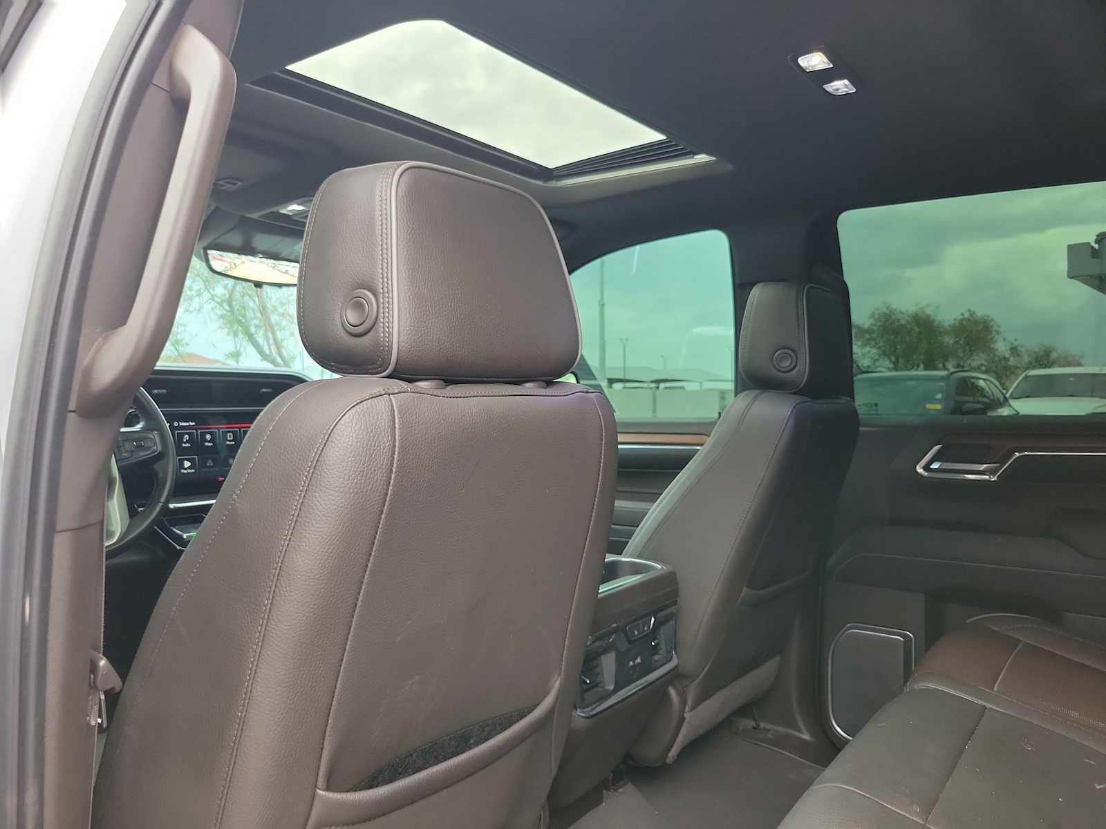 Thumbnail: 2023 GMC Sierra 1500 - 16