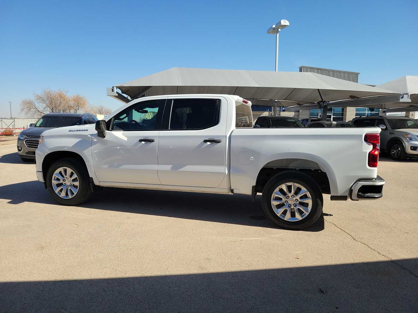 Thumbnail: 2024 Chevrolet Silverado 1500 - 3