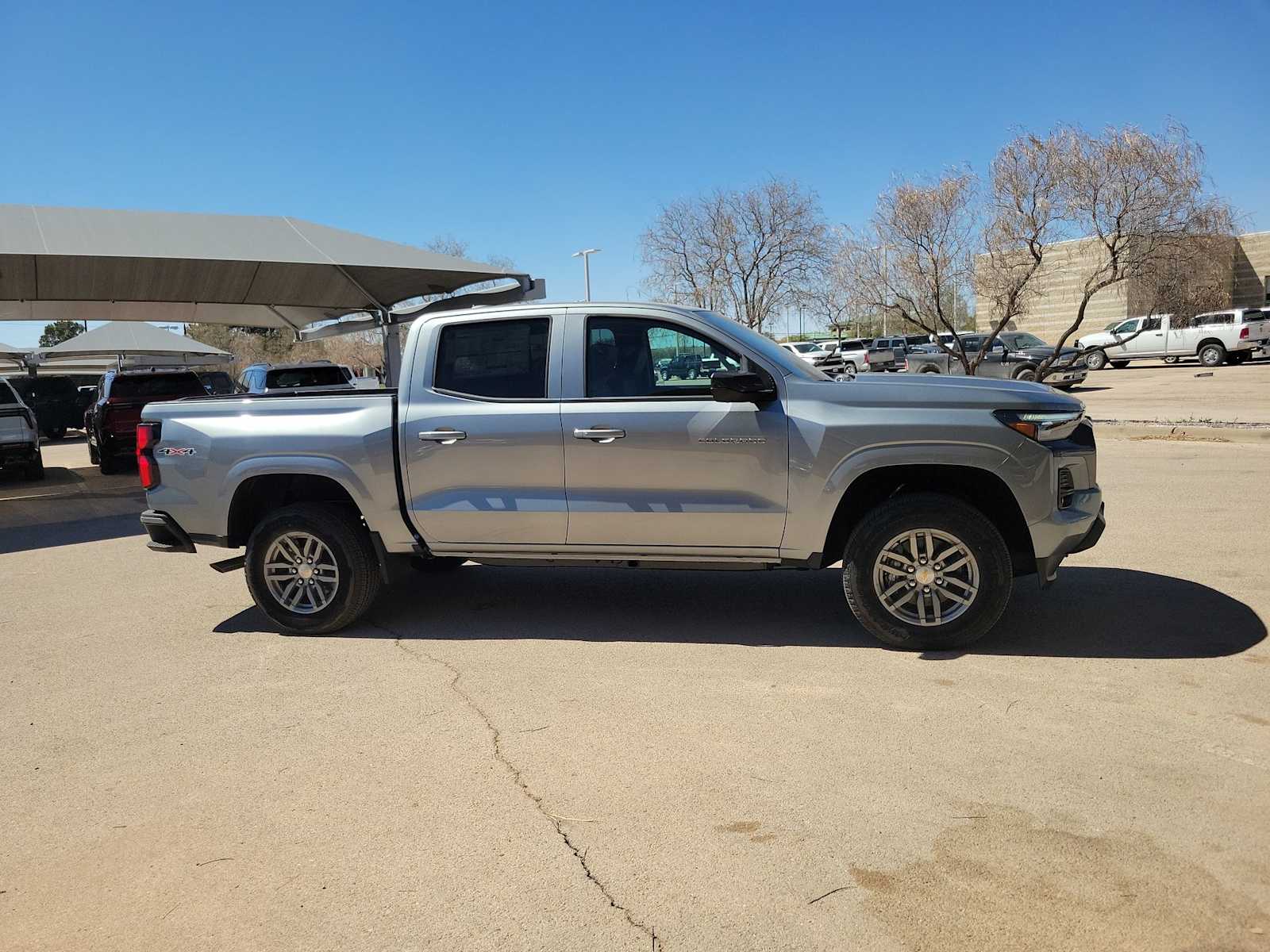 Thumbnail: 2026 Chevrolet Colorado - 9