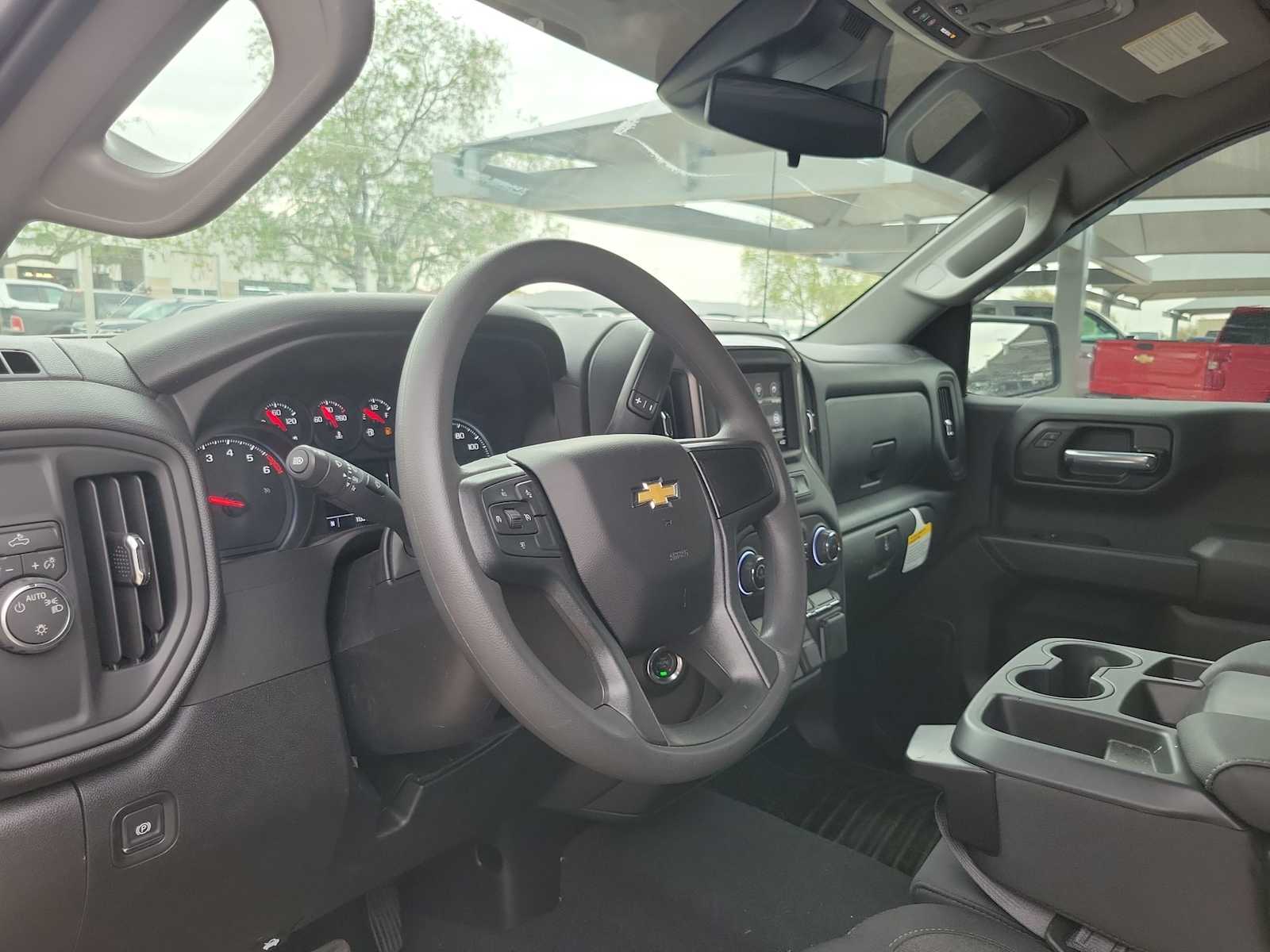 Thumbnail: 2026 Chevrolet Silverado 1500 - 15