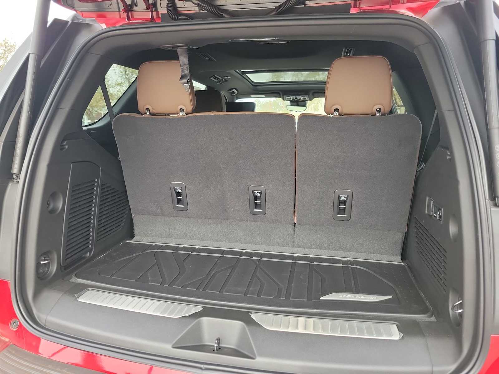 Thumbnail: 2026 Chevrolet Tahoe - 19