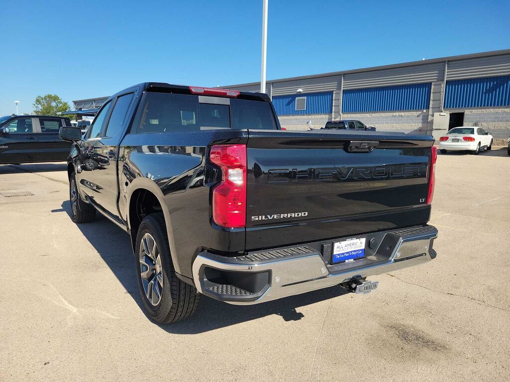 New 2026 Chevrolet Silverado 1500 LT w/1LT Truck Crew Cab