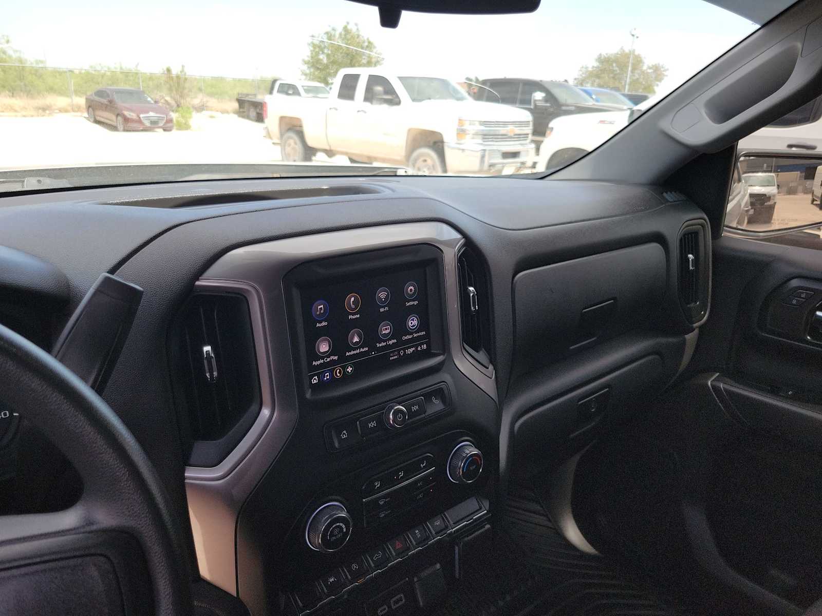 Thumbnail: 2024 Chevrolet Silverado 1500 - 24