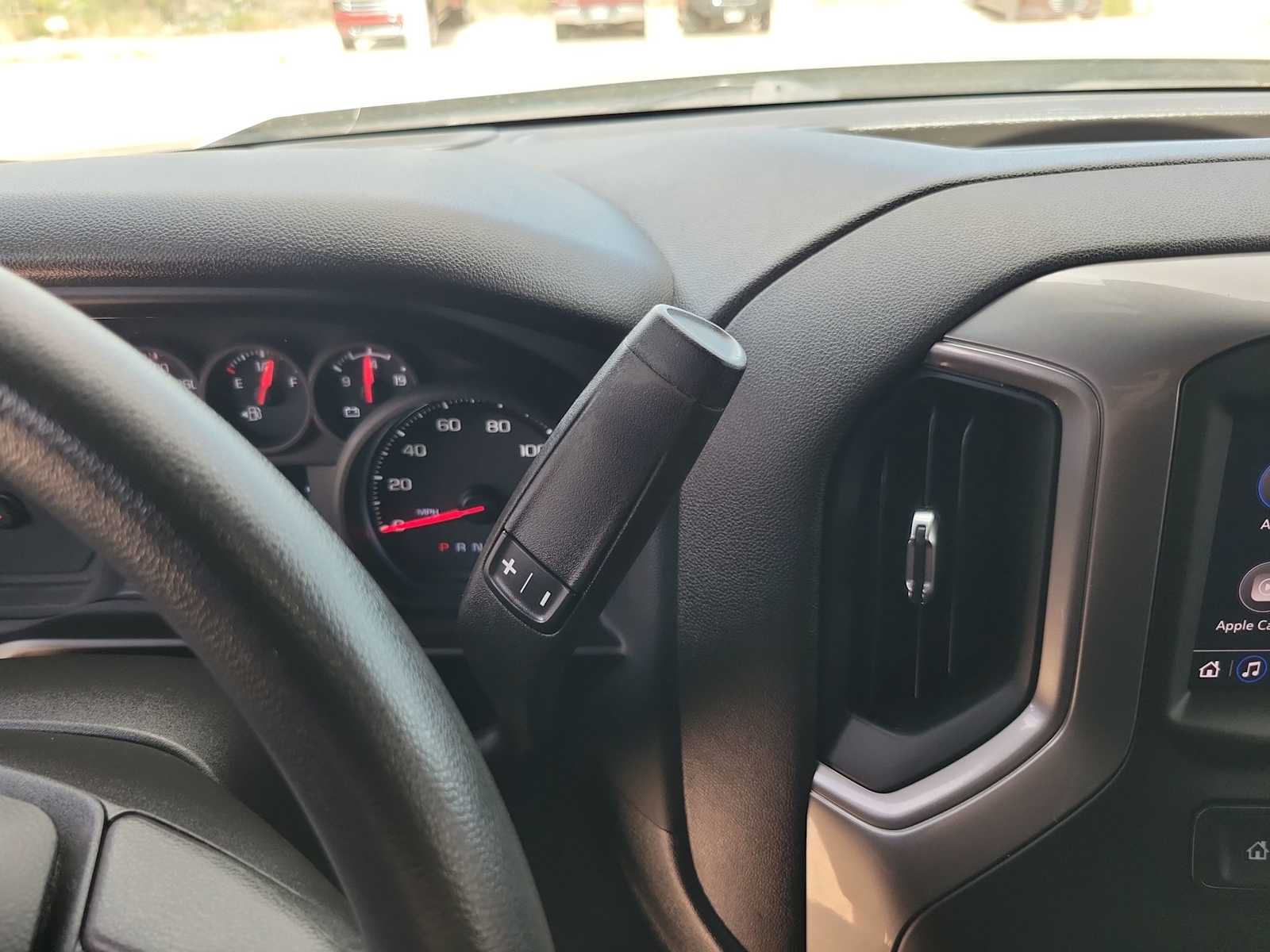 Thumbnail: 2024 Chevrolet Silverado 1500 - 21