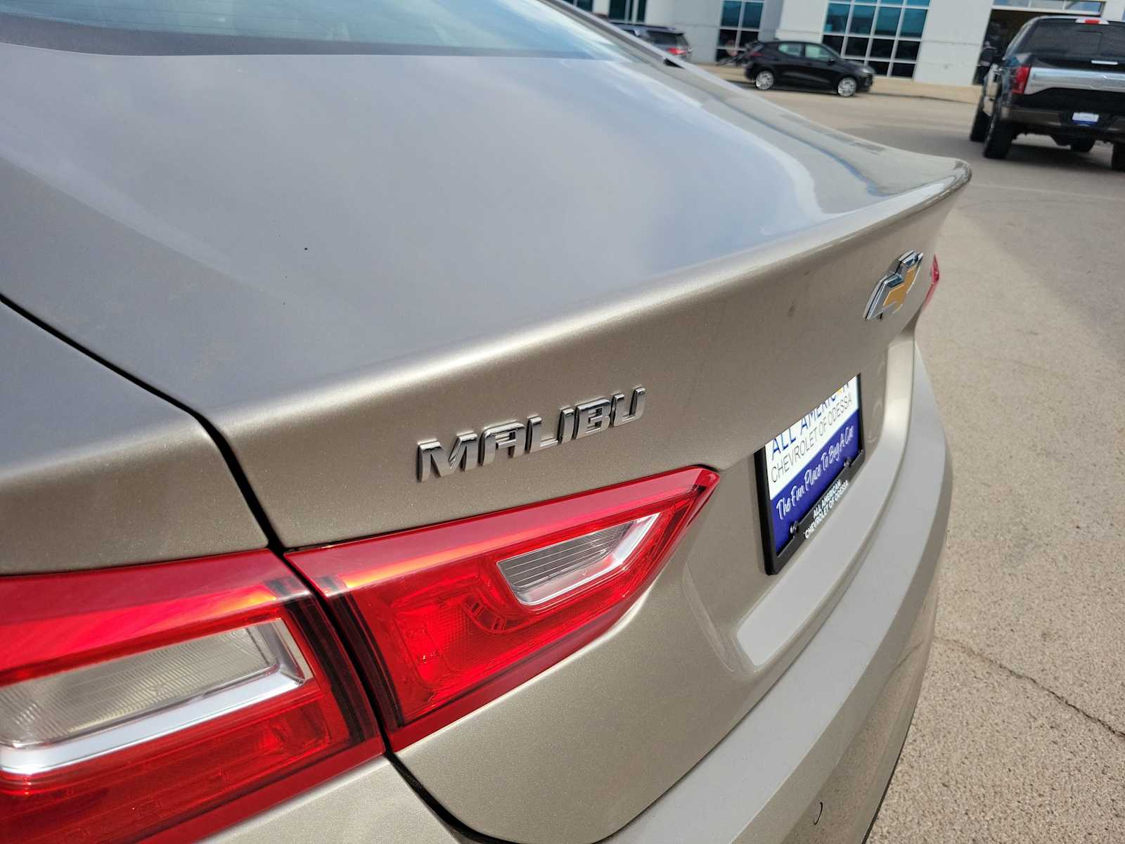 Thumbnail: 2024 Chevrolet Malibu - 11