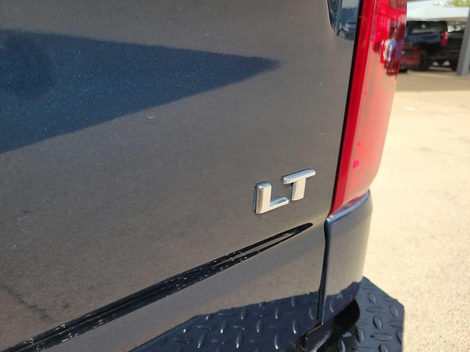 Thumbnail: 2021 Chevrolet Silverado 1500 - 7