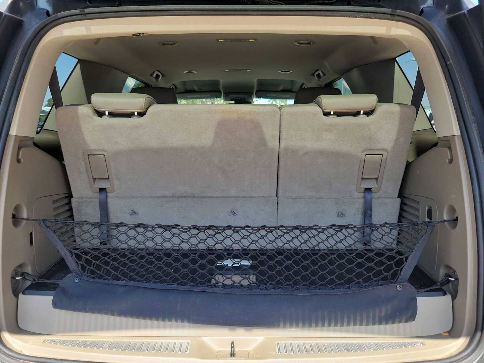 Thumbnail: 2019 Chevrolet Tahoe - 19
