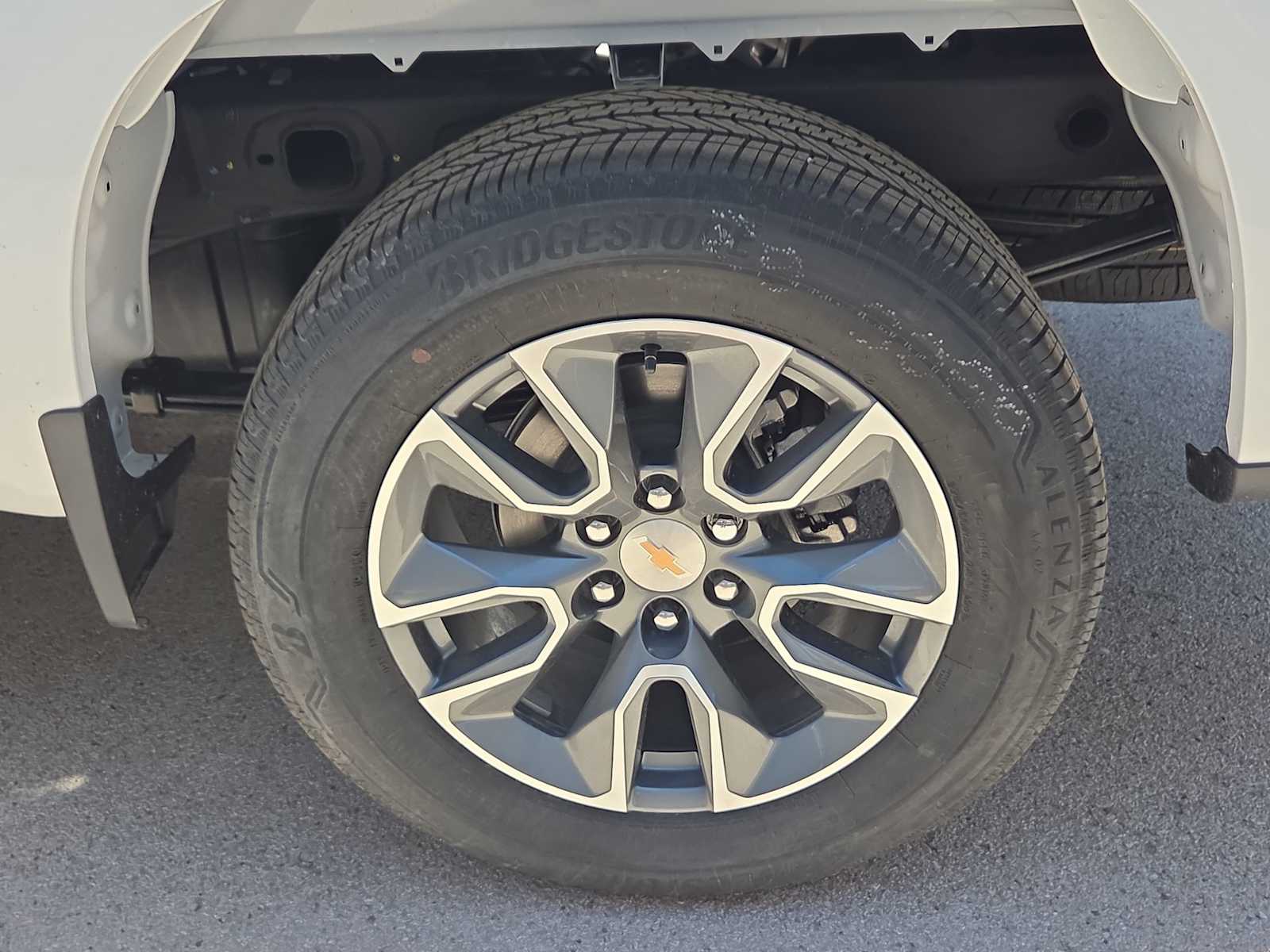 Thumbnail: 2026 Chevrolet Silverado 1500 - 12