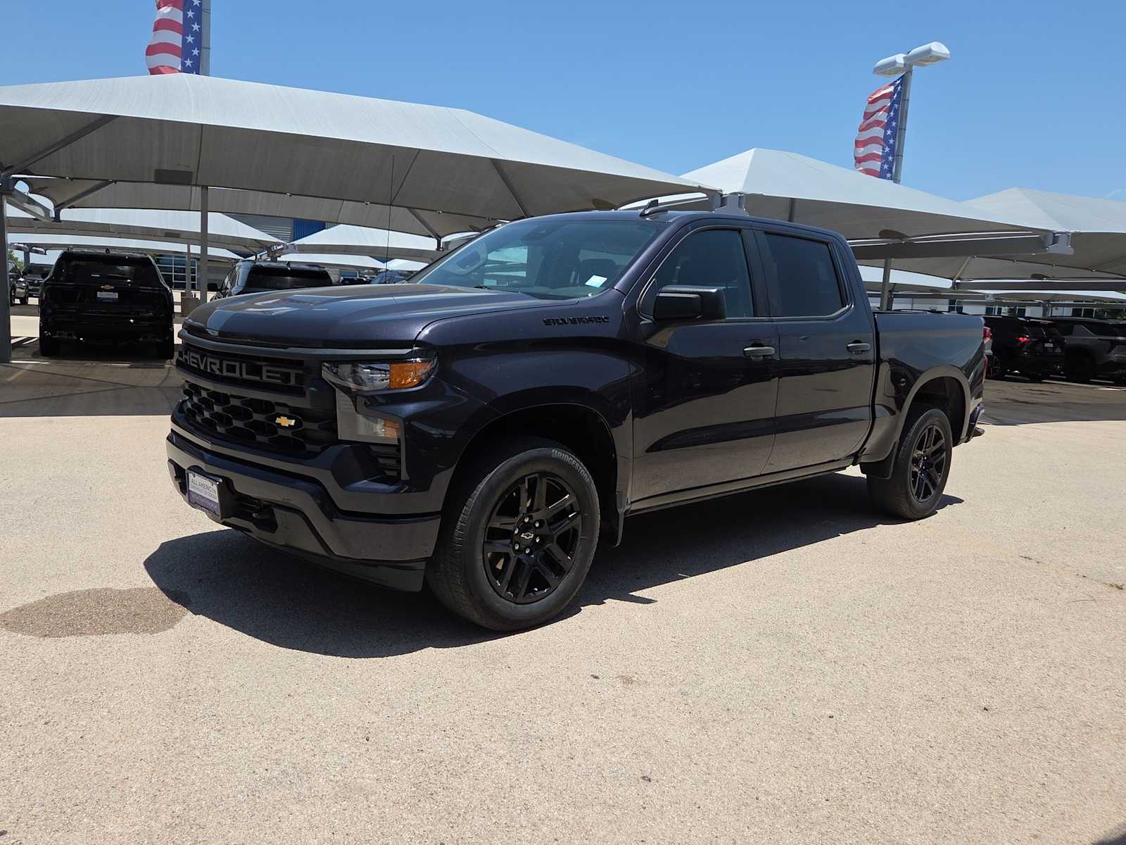 Thumbnail: 2023 Chevrolet Silverado 1500 - 3