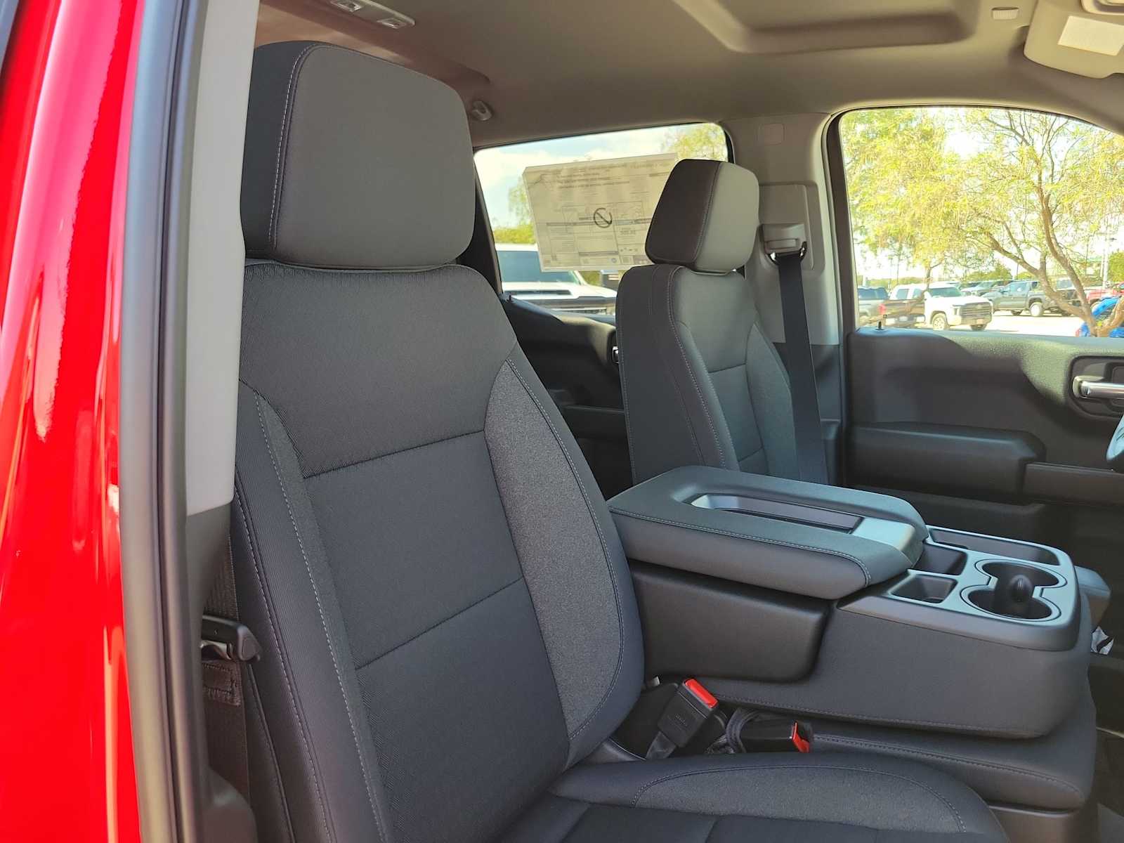 Thumbnail: 2026 Chevrolet Silverado 1500 - 14