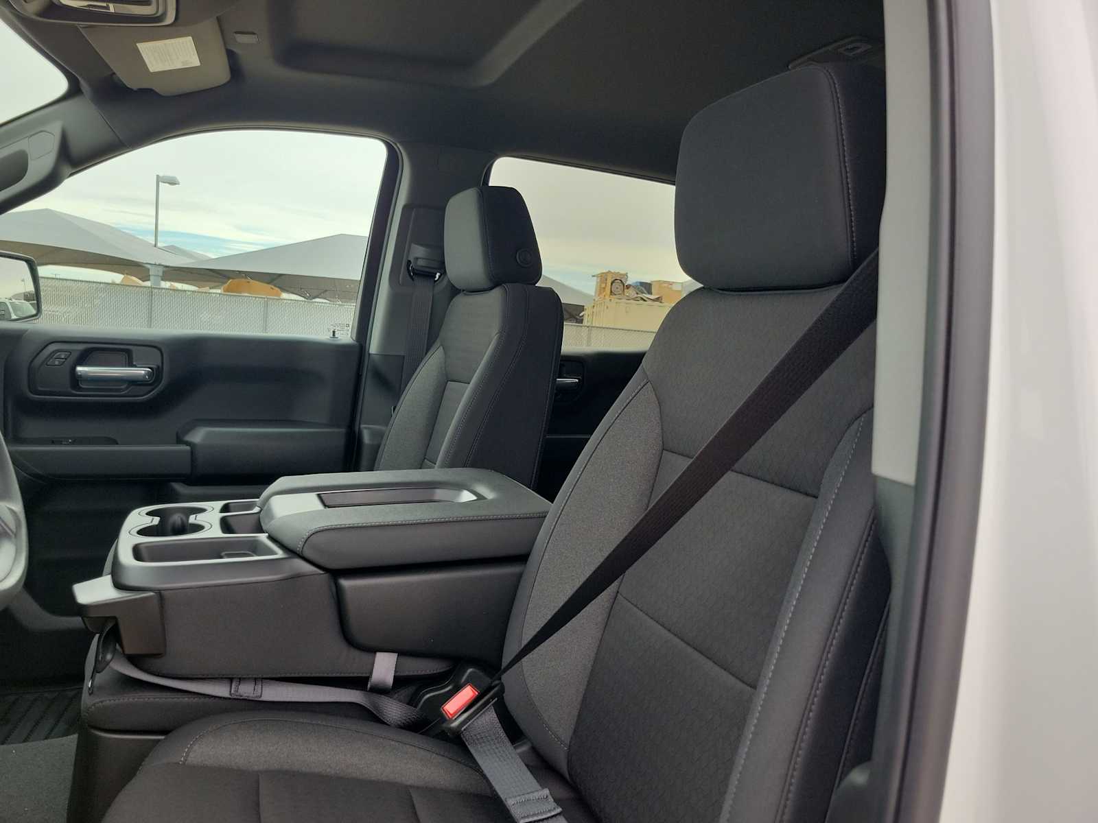 Thumbnail: 2026 Chevrolet Silverado 1500 - 7