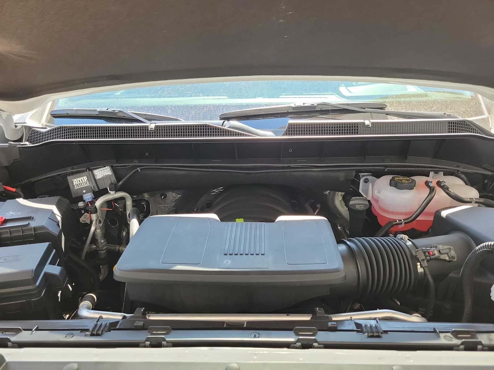 Thumbnail: 2025 Chevrolet Silverado 1500 - 9