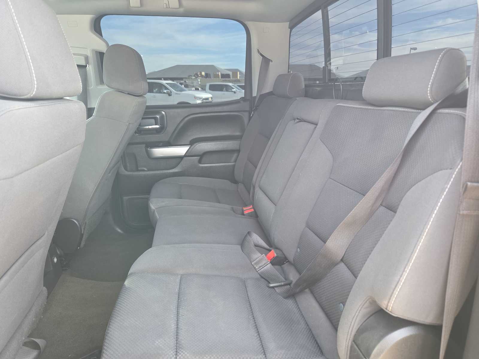 Thumbnail: 2018 Chevrolet Silverado 1500 - 12